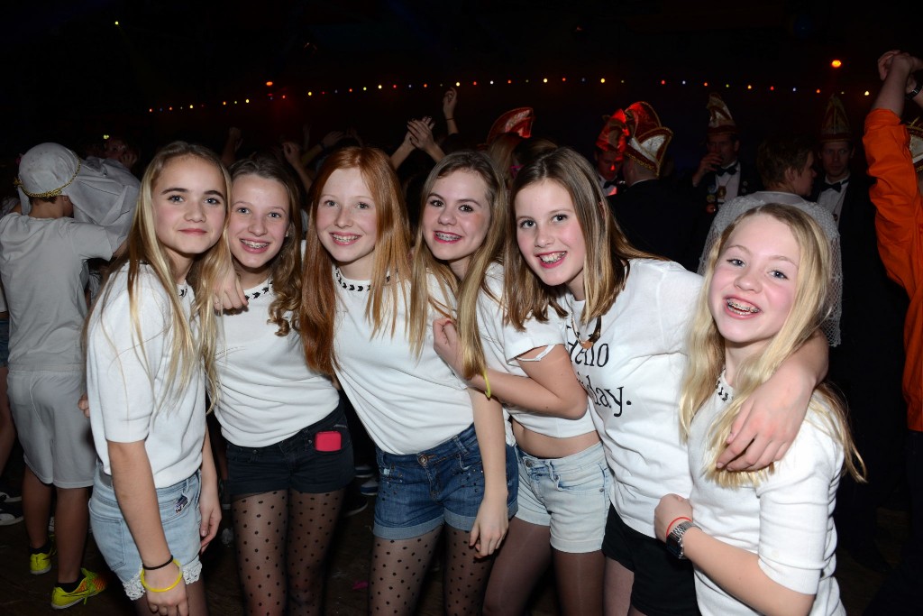 ../Images/Jeugddisco White Edition 293.jpg